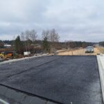 2025_04_01 Warstwa wiążąca z asfaltu lanego na obiekcie WD-2 nitka prawa