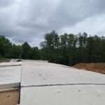 2025_06_03 Przygotowanie podłoża betonowego ustroju nośnego pod wykonanie izolacji z papy termozgrzewalnej na obiekcie PZDs-4