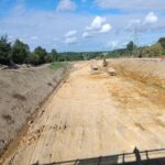 2025_08_19 Roboty ziemne - wykop, km 9+900