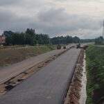 2025_09_15 Humusowanie skarp, km 10+300