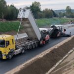 2025_10_03 Wykonywanie nawierzchni bitumicznej- warstwa ścieralna TG jezdnia lewa km 9+900