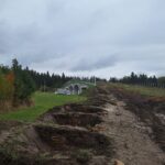 2025_10_15 Wykonanie pali pod ekrany przeciwolsnieniowe na dojazdach do obiektu PZGd-1