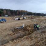 2025_11_14 Roboty ziemne, wykonywanie matraca - zjawiska krasowe, km 7+050 (2)