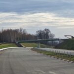 2025_11_14 Widok z boku na obiekt WD-10