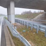 2025_12_09 Bariery energochłonne w pasie dzielącym TG w rejonie obiektu WD-7